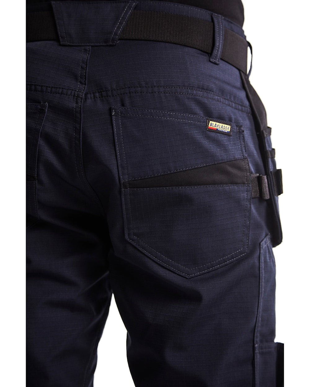 Service Shorts mit Nageltaschen