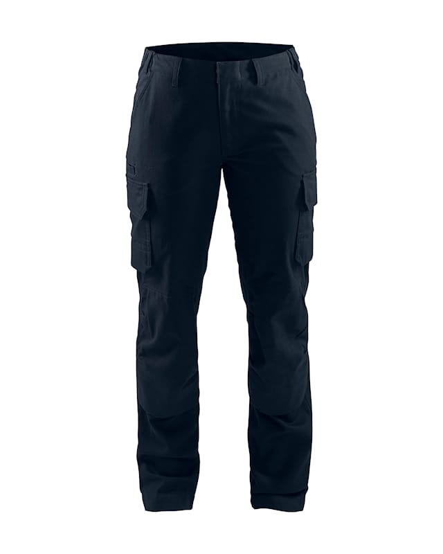 Blåkläder Damen Industrie Arbeitshose Stretch in Dunkel-Marineblau, Ansicht von vorne, mit Vordertaschen und Gürtelschlaufen.