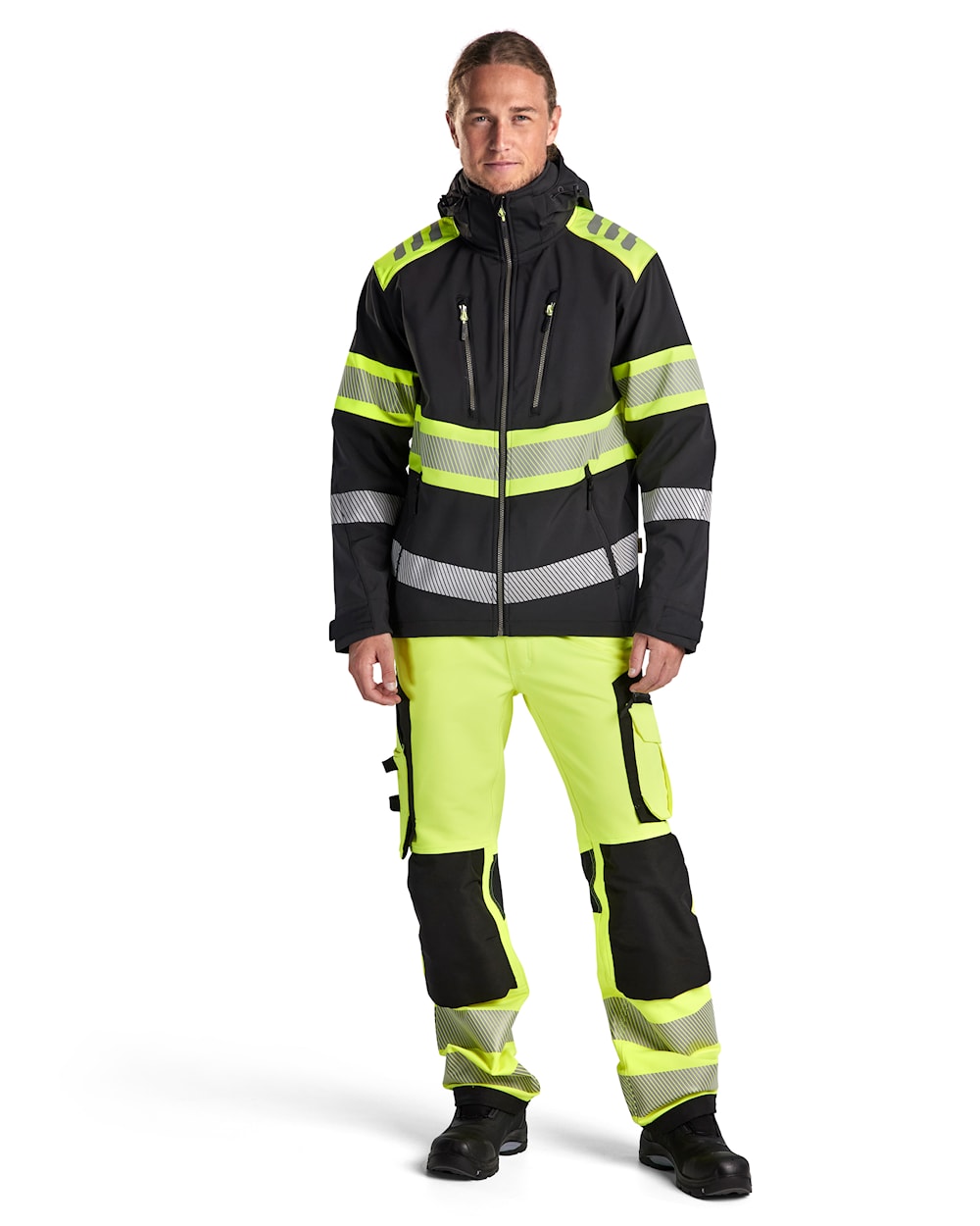 Warnjacke Softshell Frontansicht in schwarz